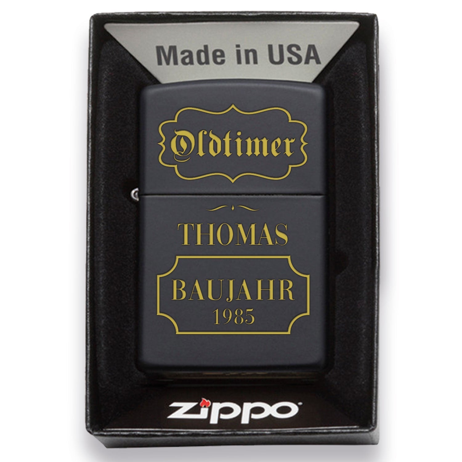 GRAVURZEILE x ZIPPO Personalisiertes Sturmfeuerzeug - Oldtimer - Windfest und Langlebig - Nachfüllbar