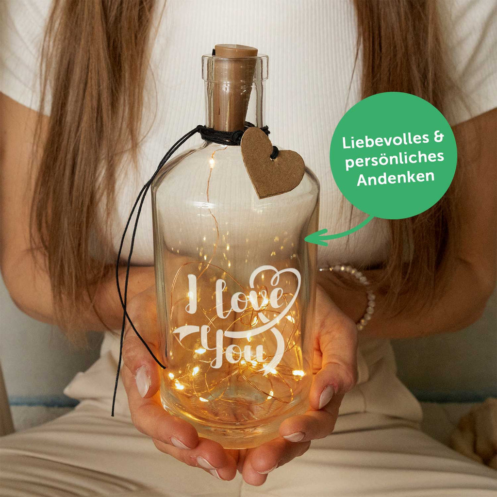 Flaschenlicht mit LED-Lichterkette und Gravur "I love you"