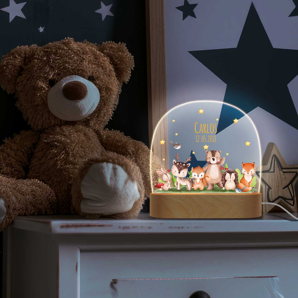 Kinder LED Nachtlicht mit Sockel aus Holz - "Tiergruppe Waldtiere"