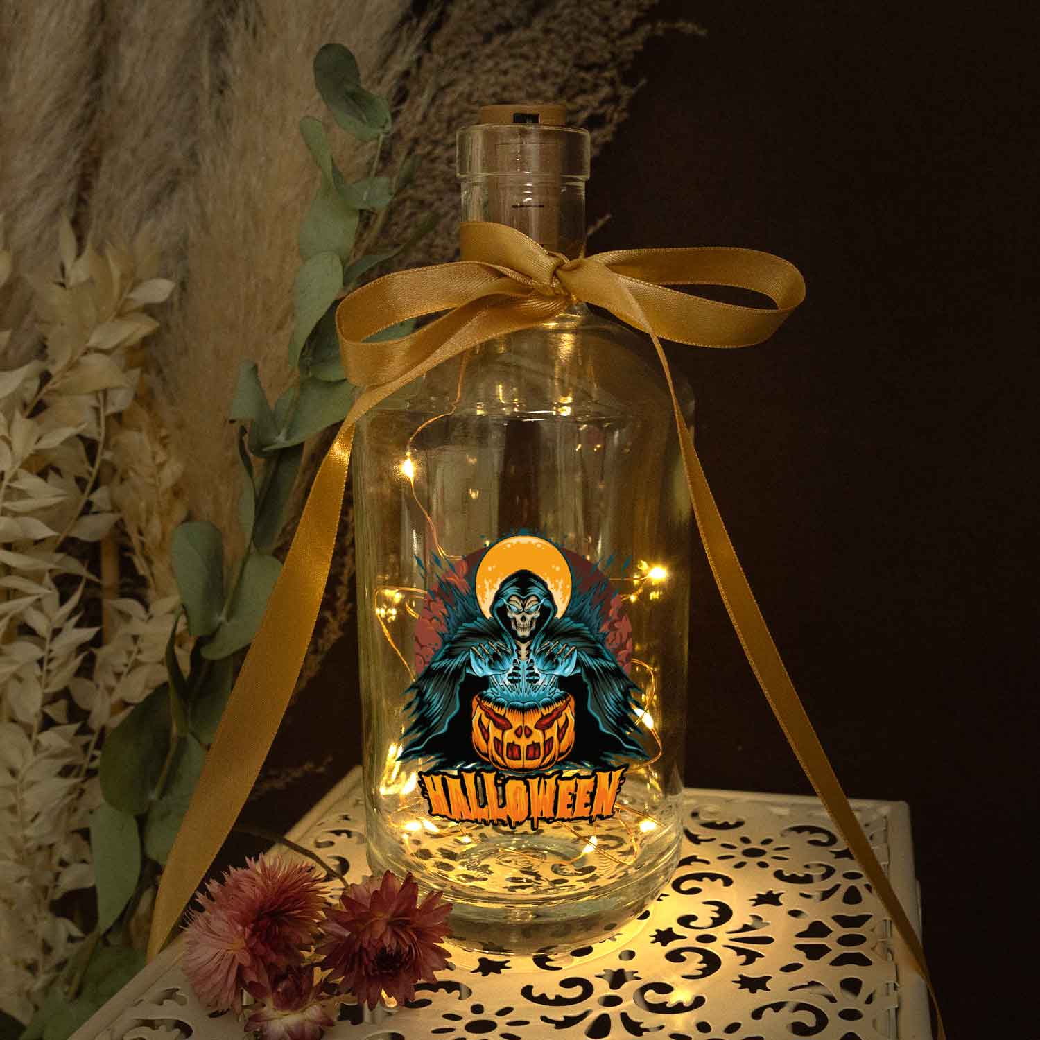 Flaschenlicht mit LED-Lichterkette im Halloween Reaper UV Design