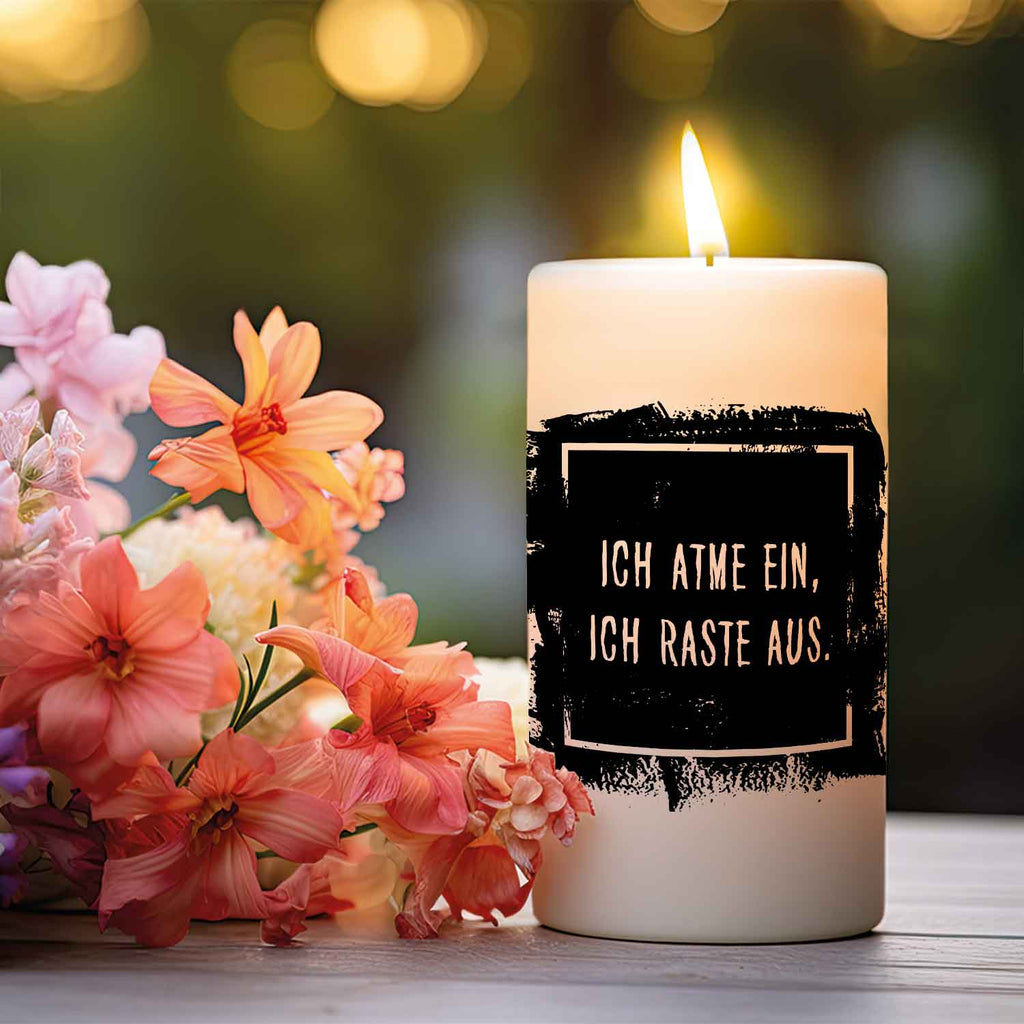 Kleine Kerze mit Spruch "Ich atme ein, Ich raste aus"