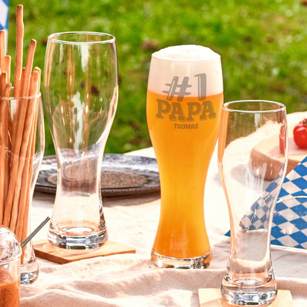 Leonardo Weizenglas "#1 Papa" mit Namen