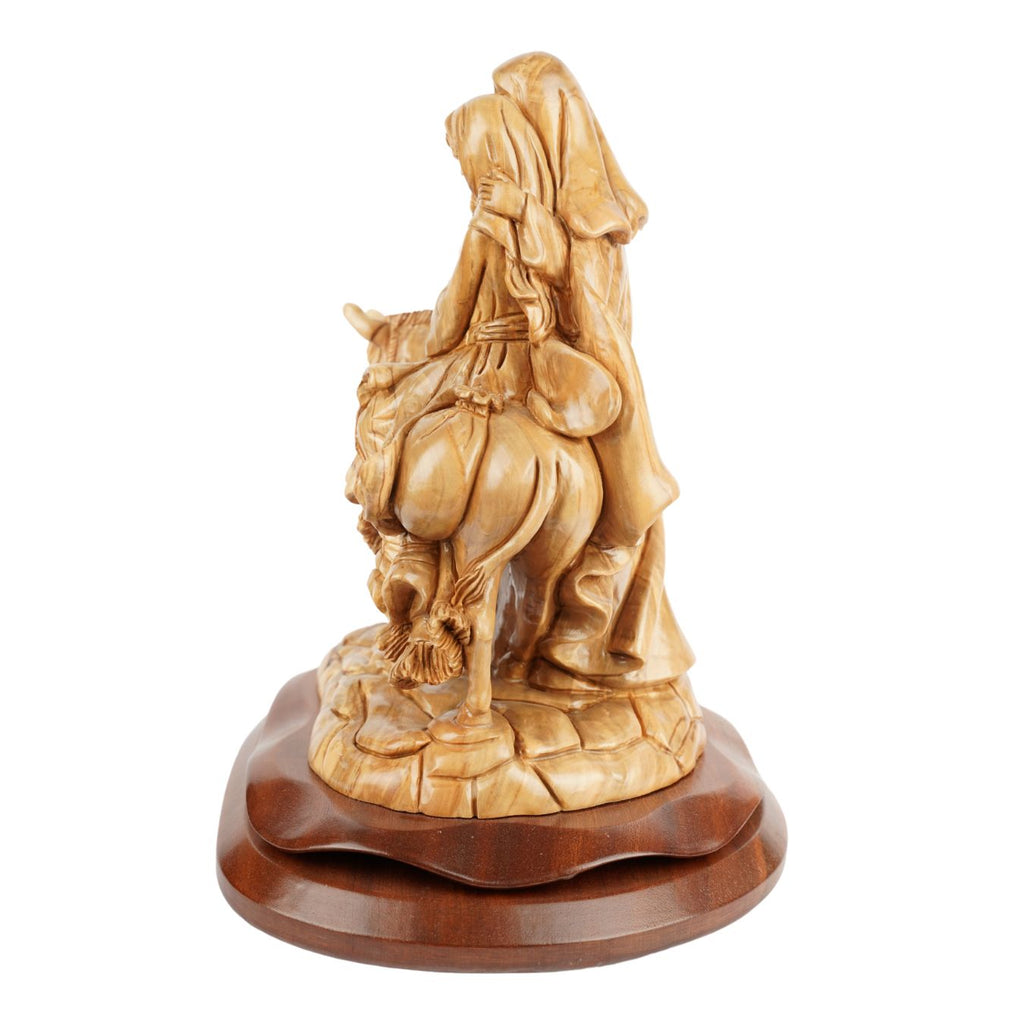Flucht nach Ägypten – Handgeschnitzte Olivenholzskulptur aus Bethlehem (30 cm)