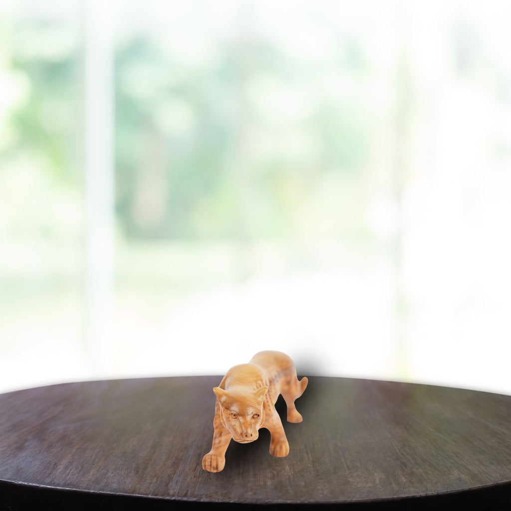 Handgeschnitzter Puma aus Olivenholz (klein) – Kunstvolle Holzskulptur aus Bethlehem (7x20 cm)