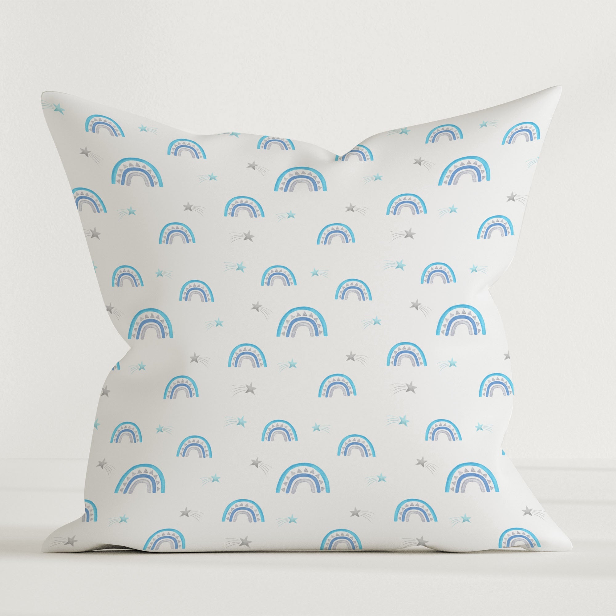“Blue Rainbows” Premium Kinder Dekokissen