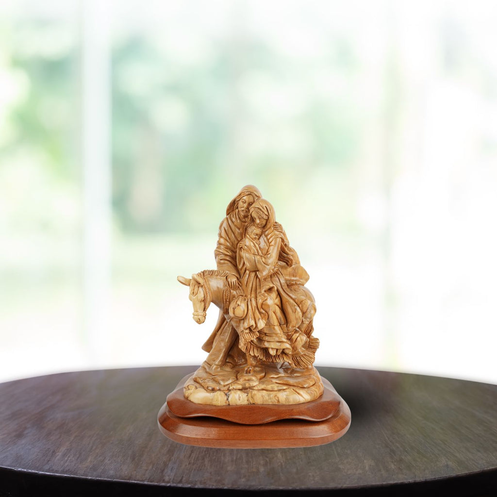 Flucht nach Ägypten – Handgeschnitzte Olivenholzskulptur aus Bethlehem (30 cm)