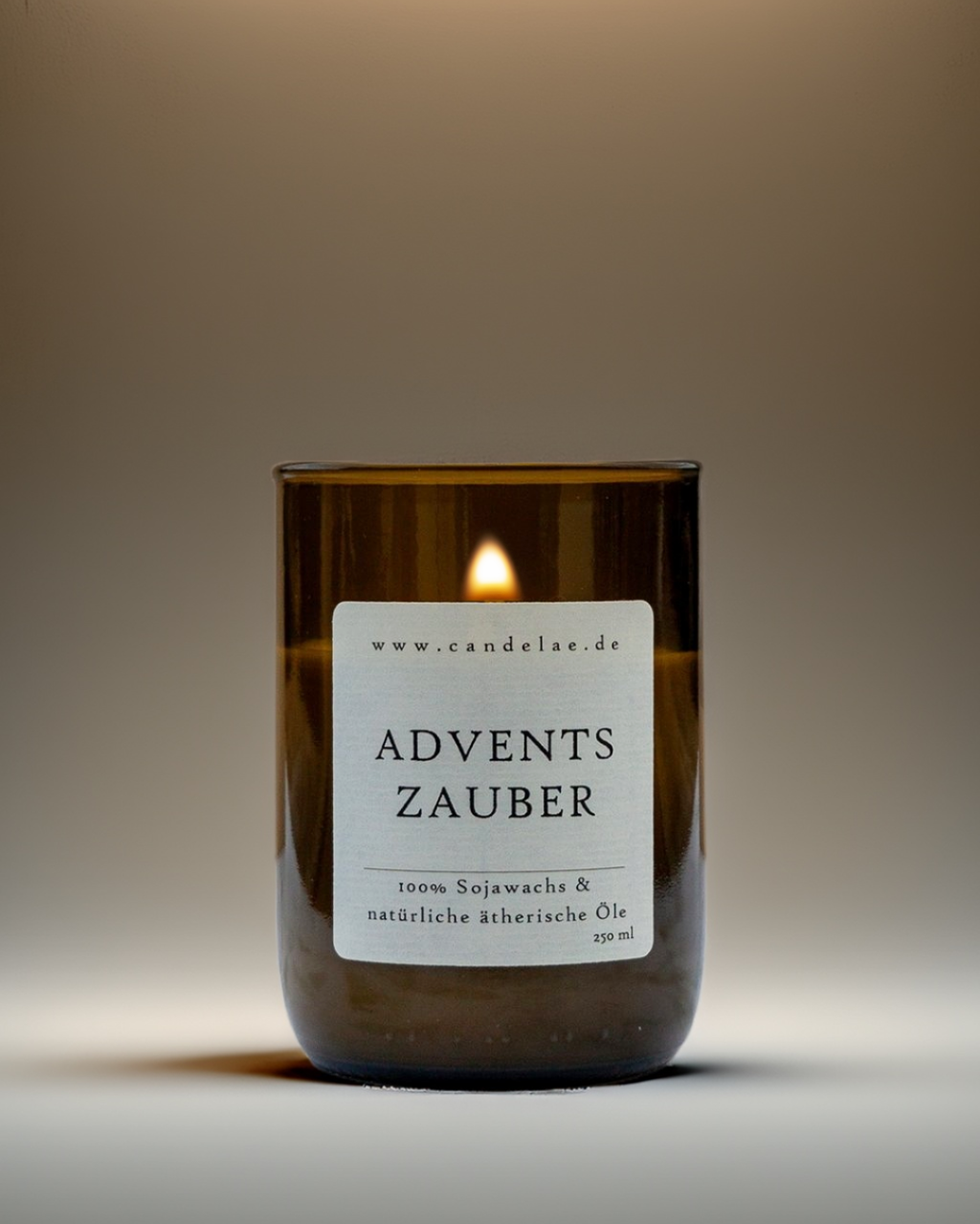 Adventszauber Duftkerze – Natürliche Sojawachs Kerze für die Adventszeit