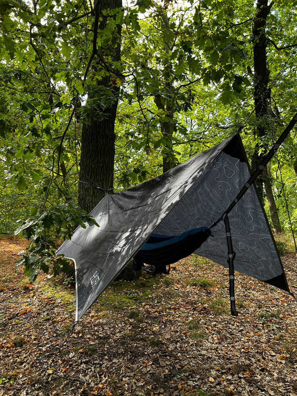 SHÄLTER – Tarp Zeltplane für die HÄNG Hängematte, Camping & Vanlife