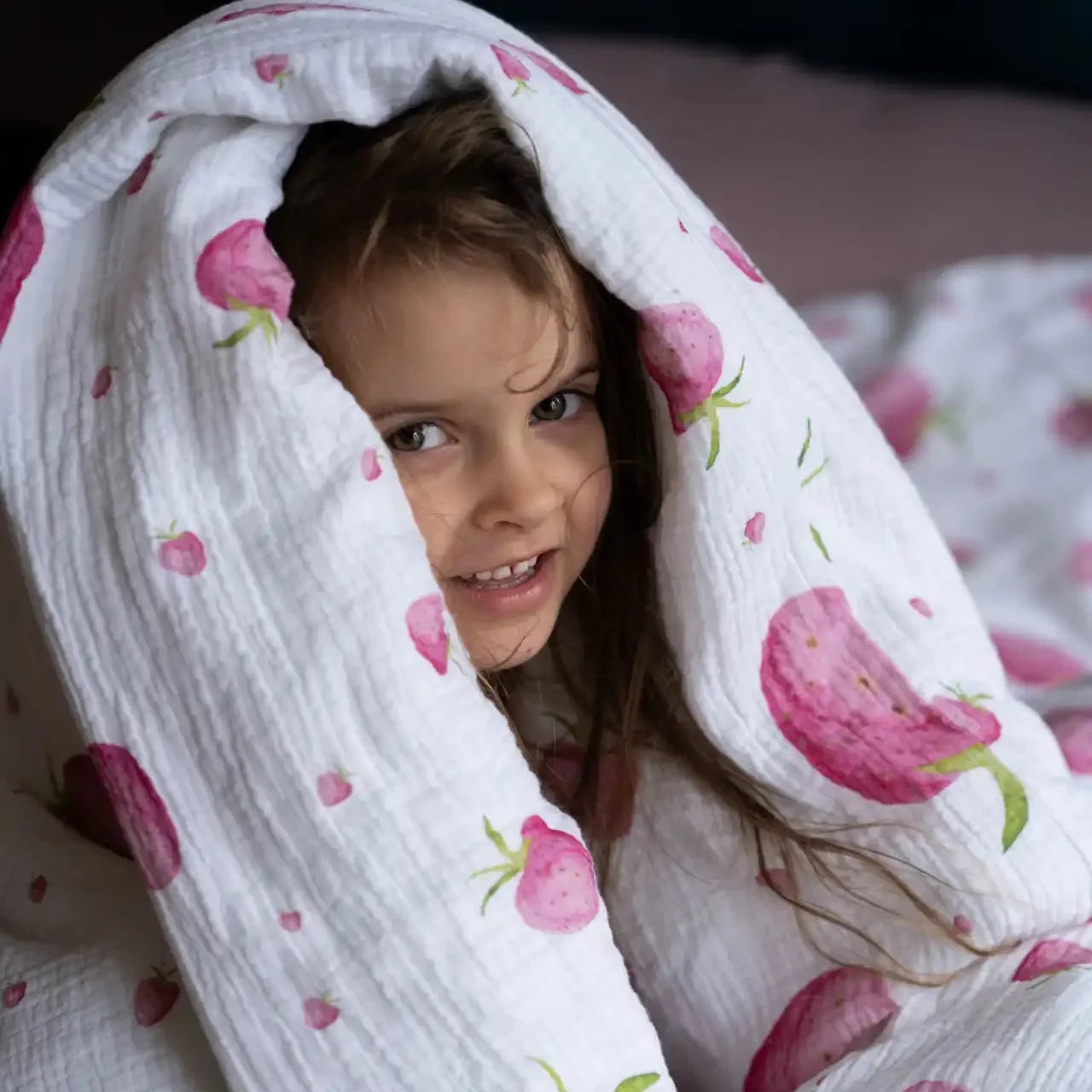 “Erdbeeren” Premium Kinderbettwäsche