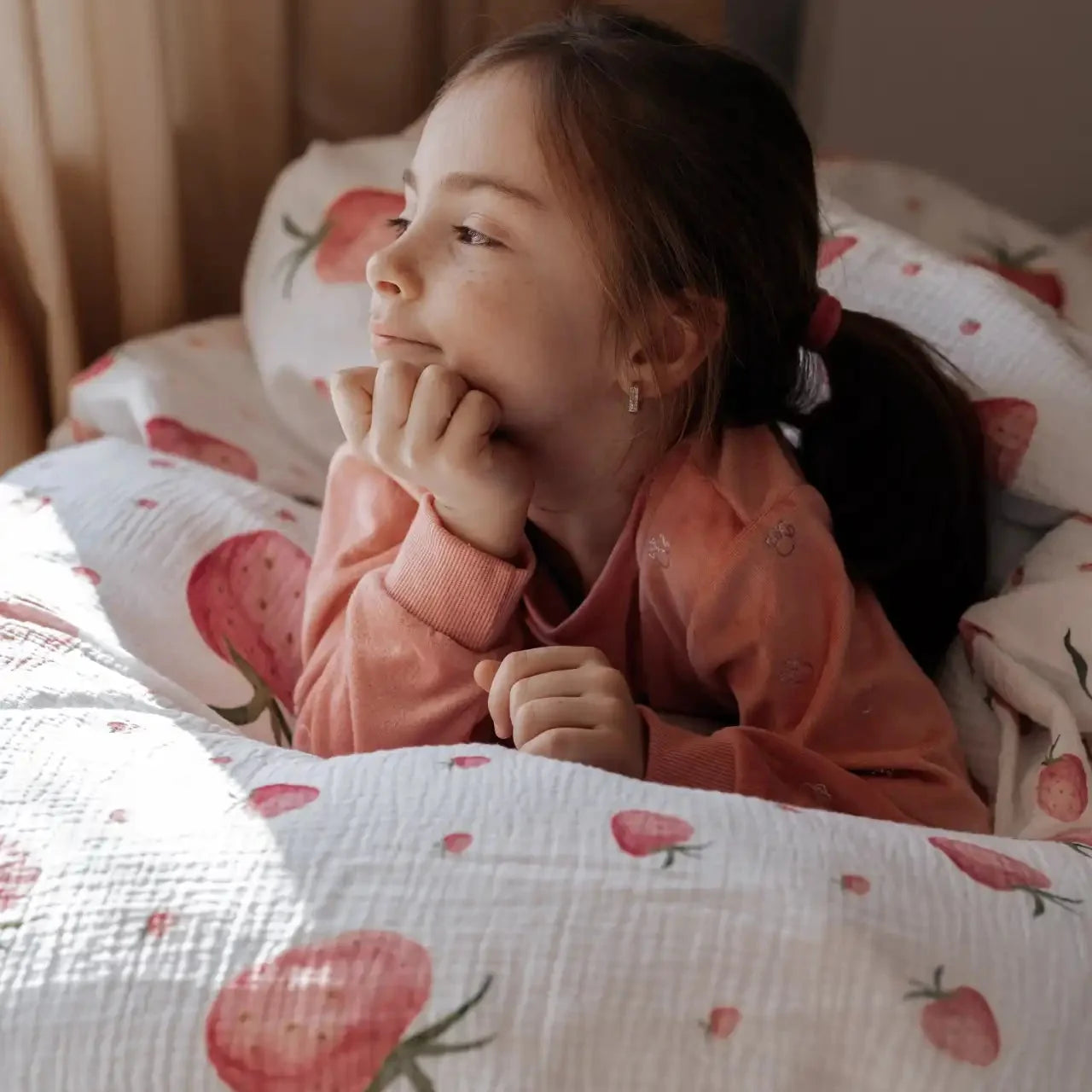“Erdbeeren” Premium Kinderbettwäsche
