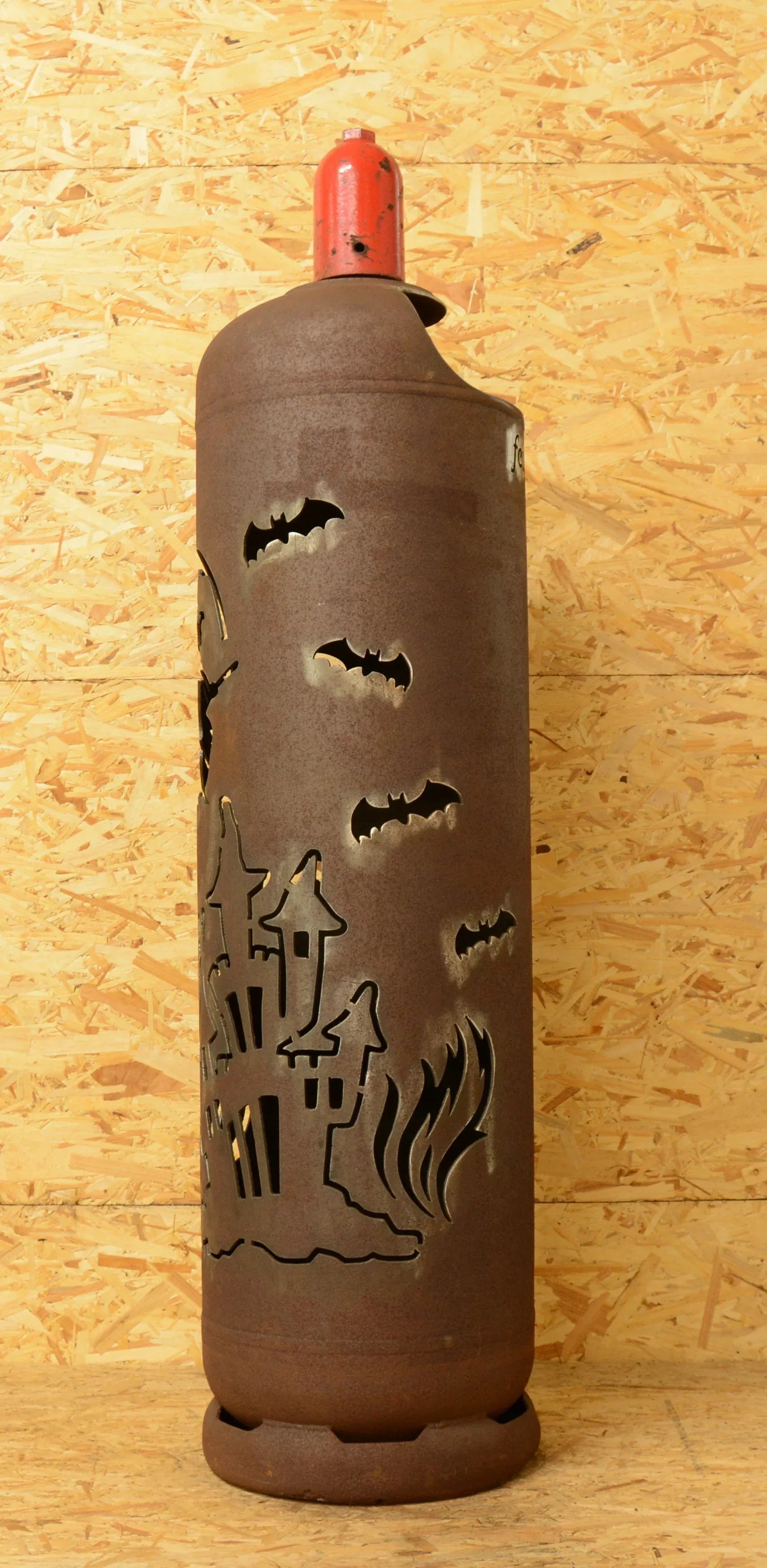 Feuertonne "Hexe mit Schloss" - feuertonnen.org