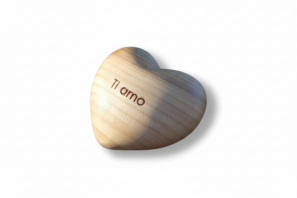Thankgoods Wooden Heart Ti amo