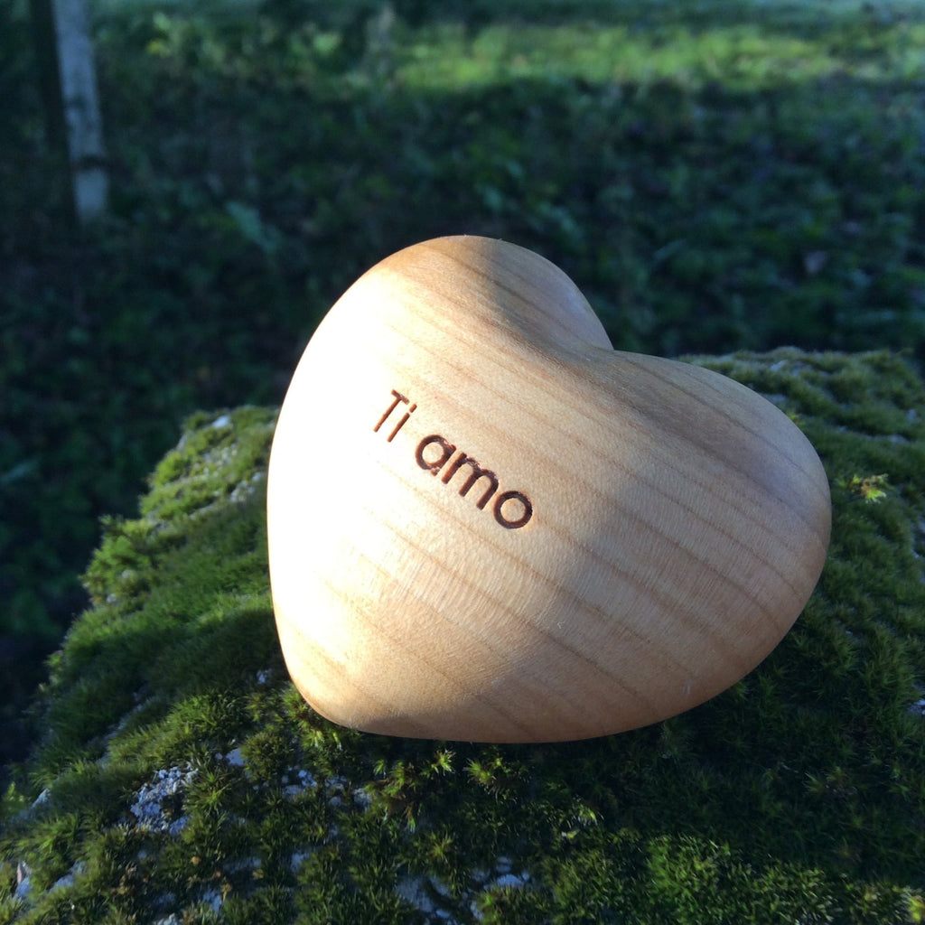 Thankgoods Wooden Heart Ti amo