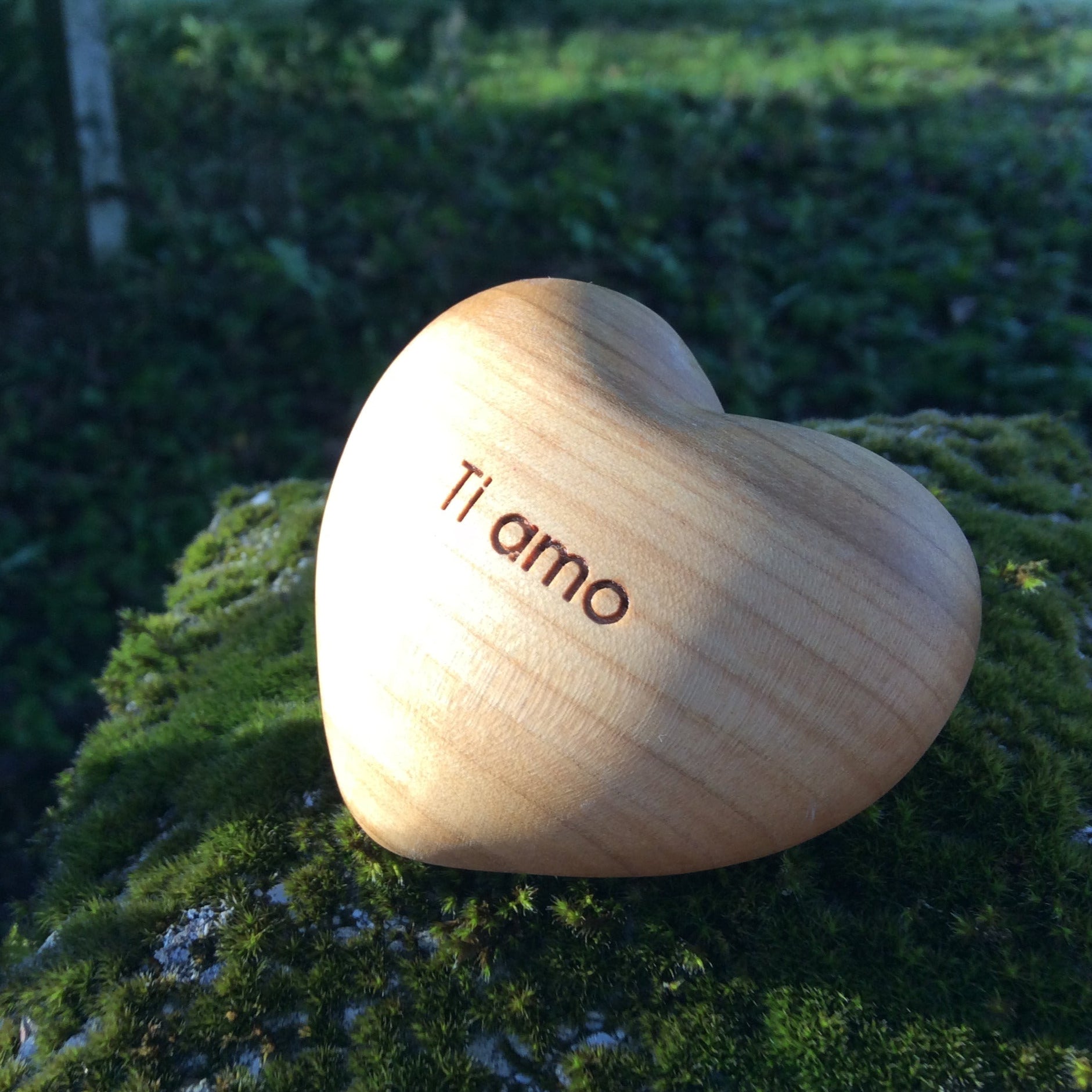 Thankgoods Wooden Heart Ti amo