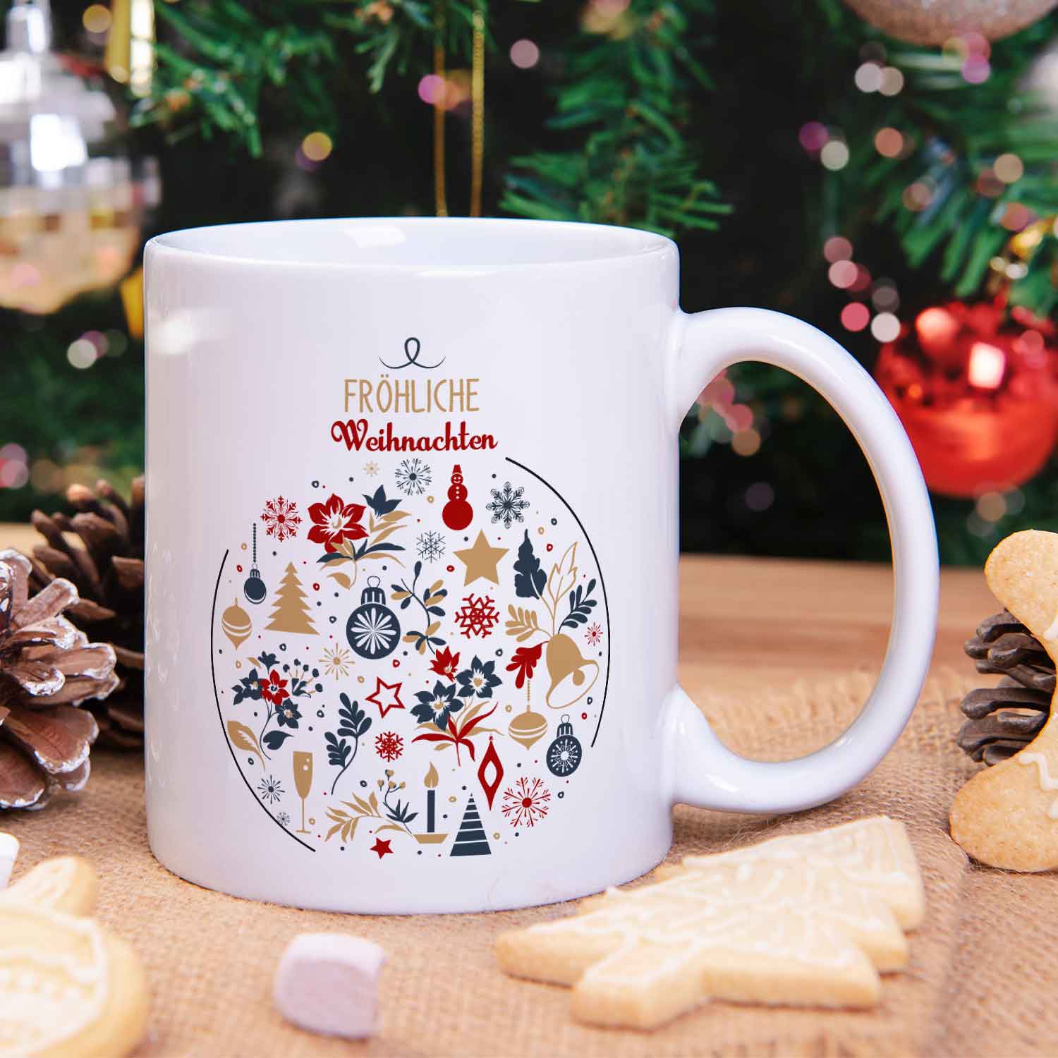 Bedruckte Tasse mit Weihnachtsmotiv - Fröhliche Weihnachtskugel