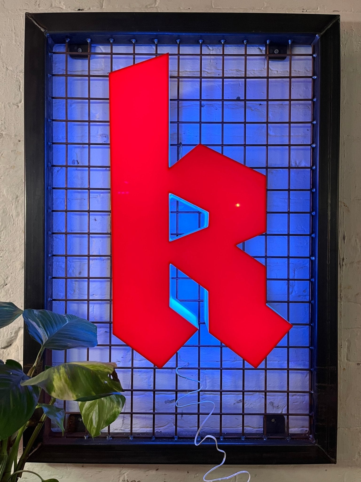 Vintage Leuchtbuchstabe K – Original aus alter Leuchtreklame