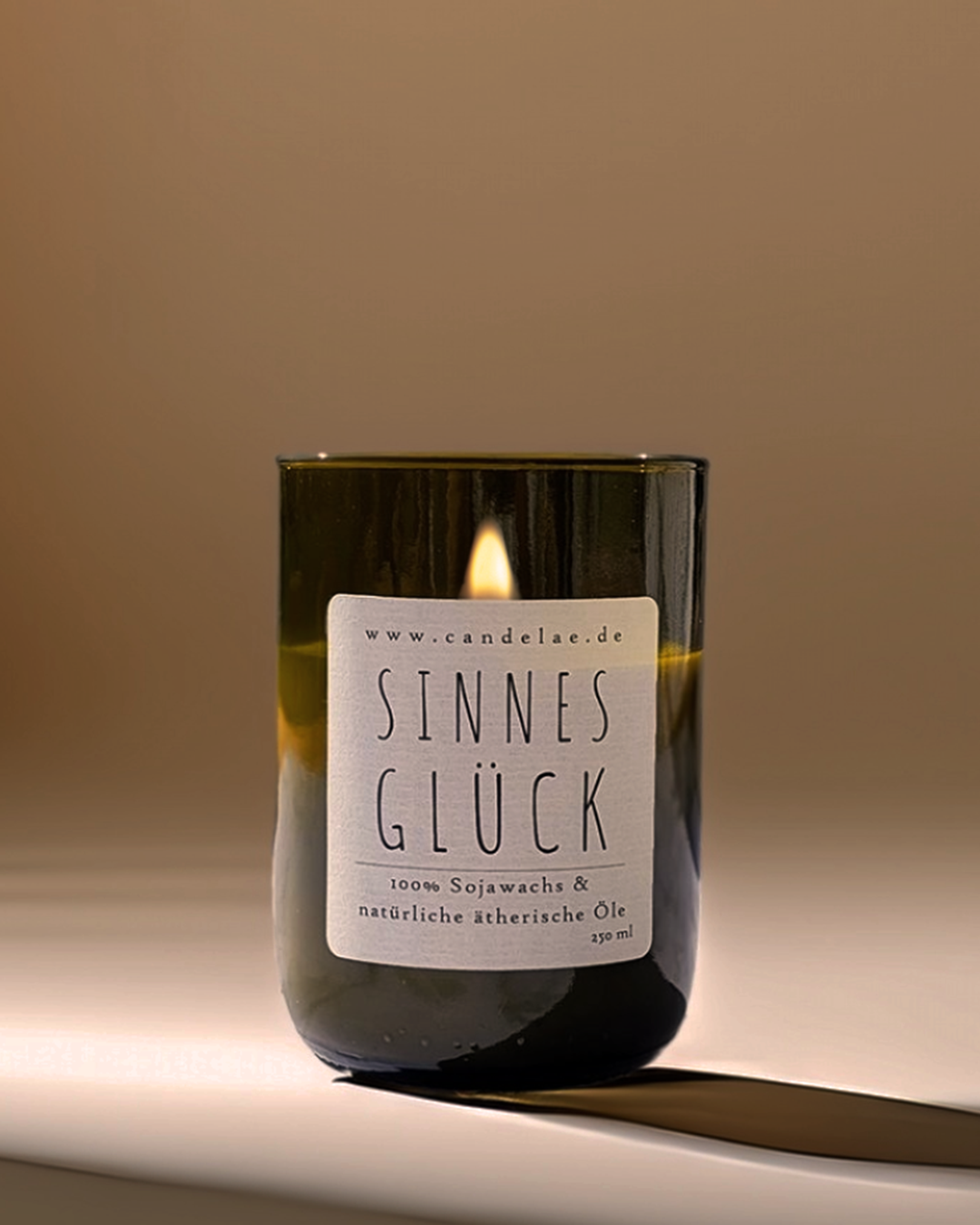 Sinnesglück Scented Candle – Soy Wax Candle with Essential Oils in a Wine Glass