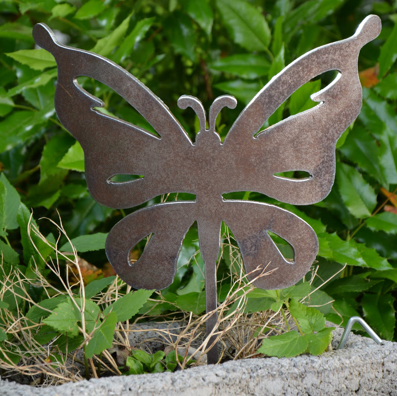 Gartenstecker Schmetterling 4 - feuertonnen.org