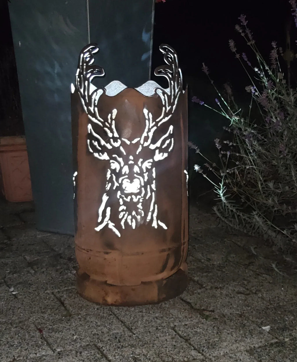 Dropslik Feuertonne "Hirsch" - feuertonnen.org