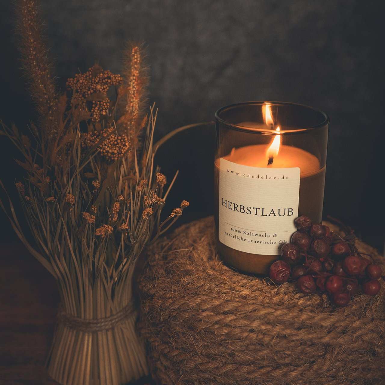 Autumn Leaves Scented Candle – Soy Wax Candle for Cozy Autumn Evenings