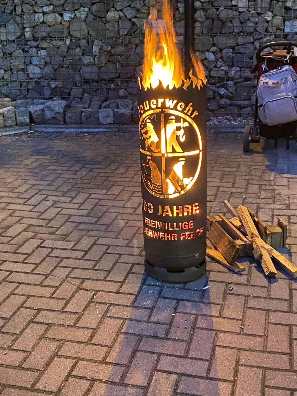 Feuertonne "Feuerwehr" inkl. Personalisierung - feuertonnen.org