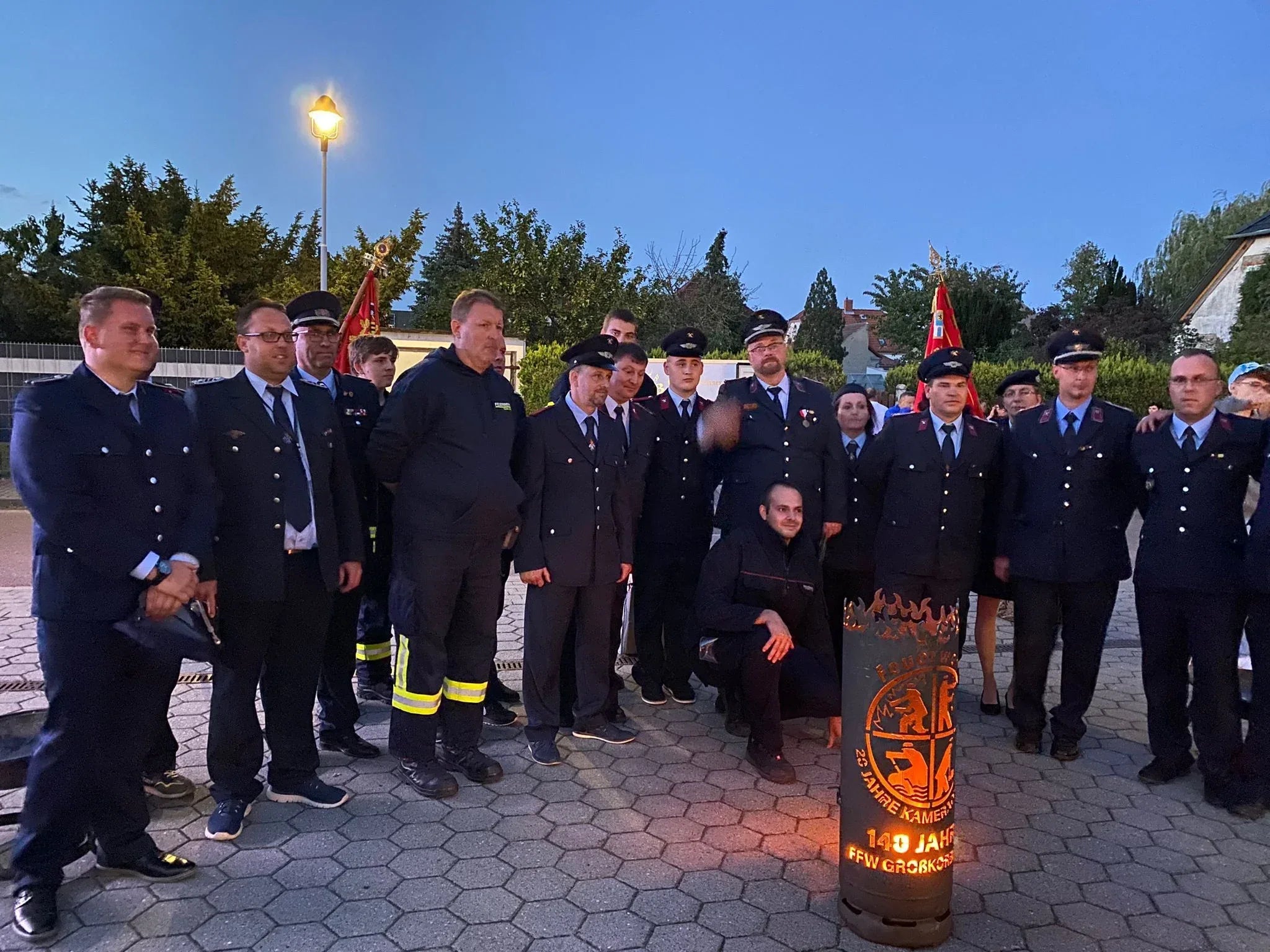 Feuertonne "Feuerwehr" inkl. Personalisierung - feuertonnen.org