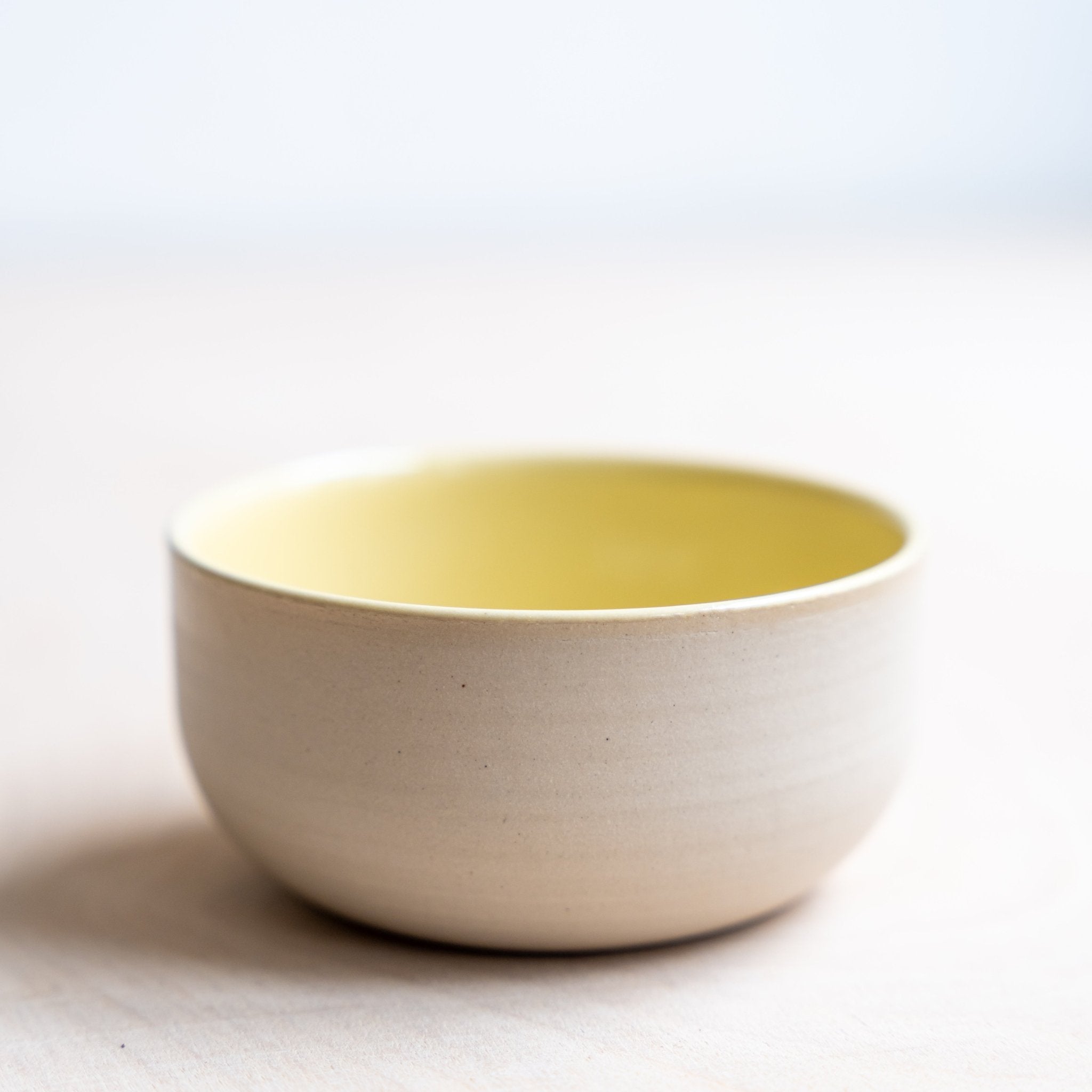 KUMO Cappuccino gelb | handgemachte Tasse