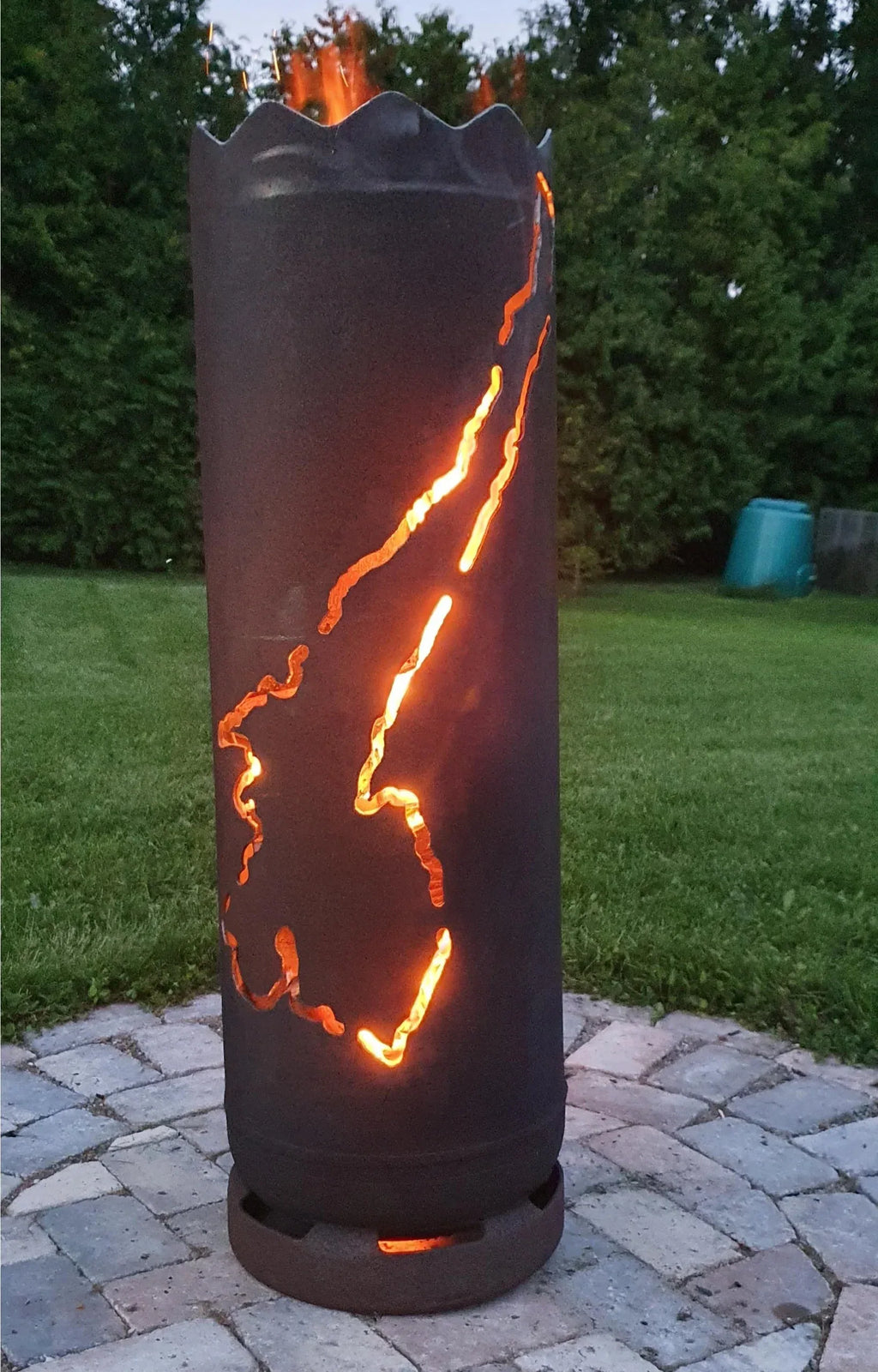 Feuertonne Lago di Garda - feuertonnen.org