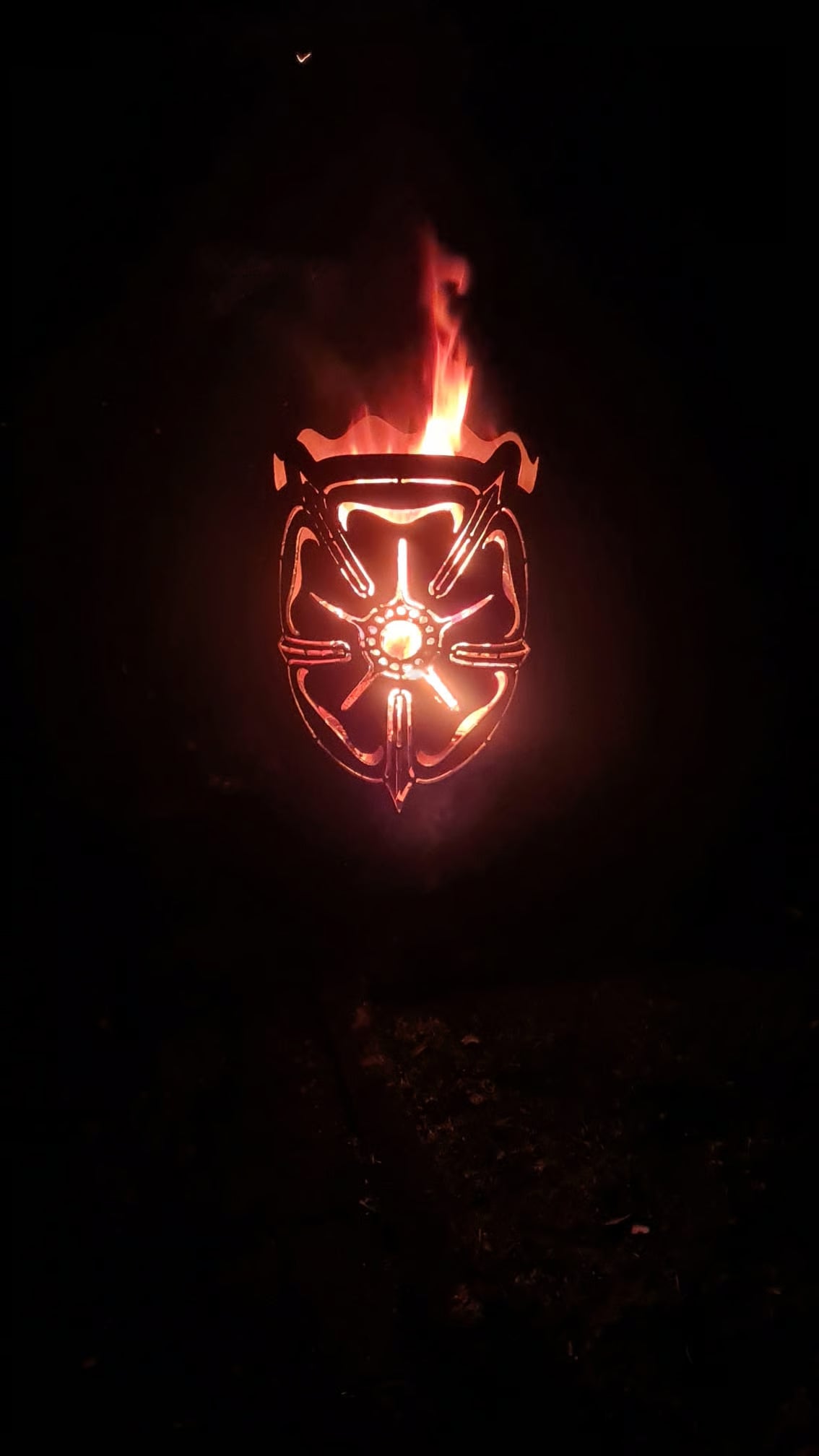 Dropslik Feuertonne Lippische Rose - feuertonnen.org