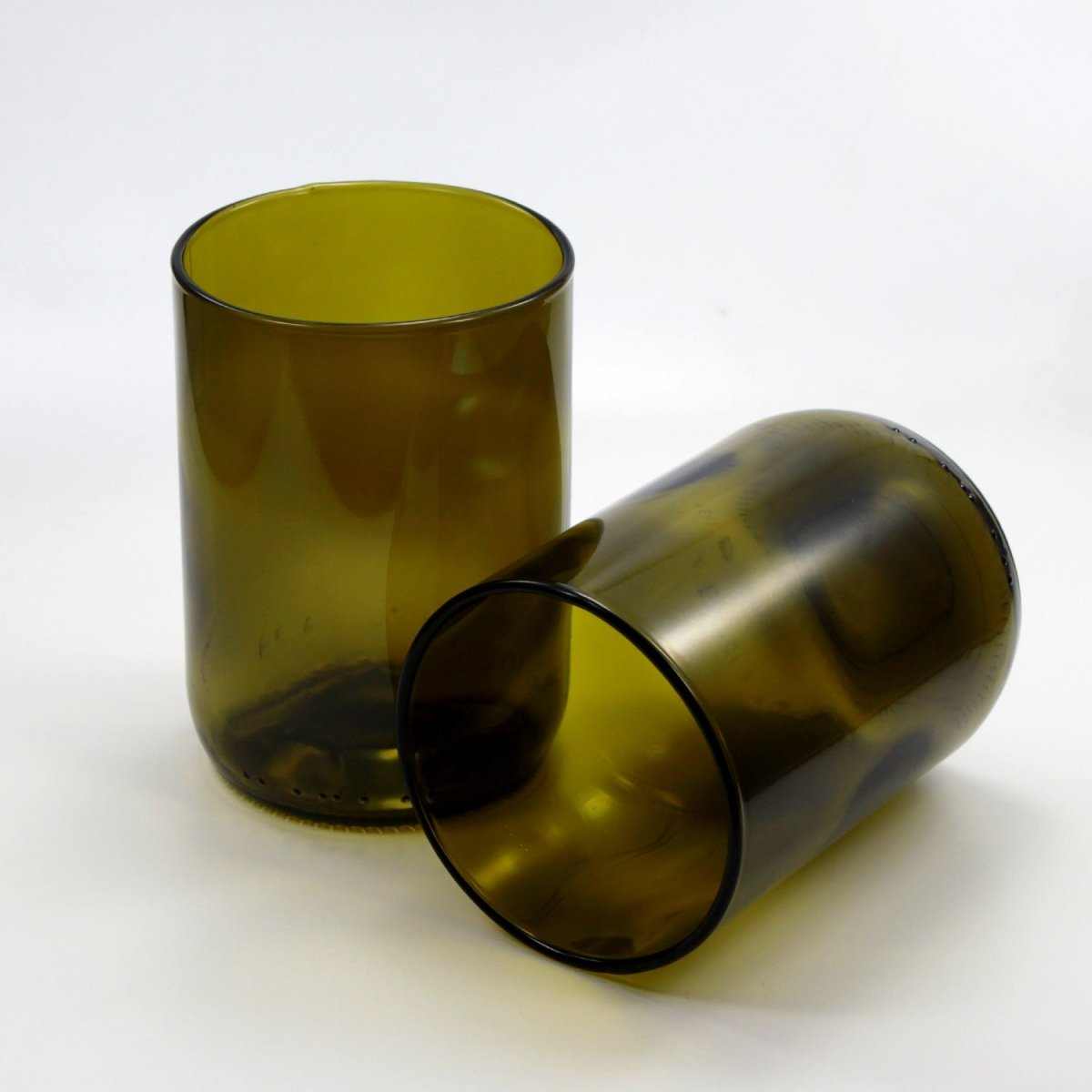 Drinking Glasses Made from Recycled Wine Bottles – Sustainable, Robust, and Dishwasher-Safe